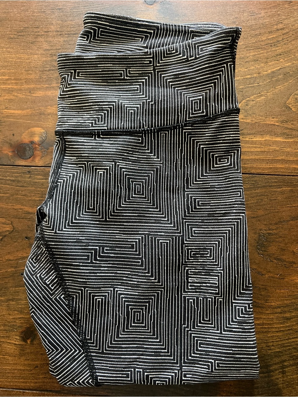 lululemon athletica Black & White Geometric Capris